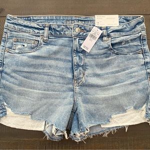 American Eagle Hi-Rise Shortie, next level stretch. White lace front pockets